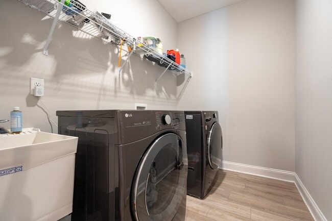 Building Photo - 314 Cool Spgs Ave