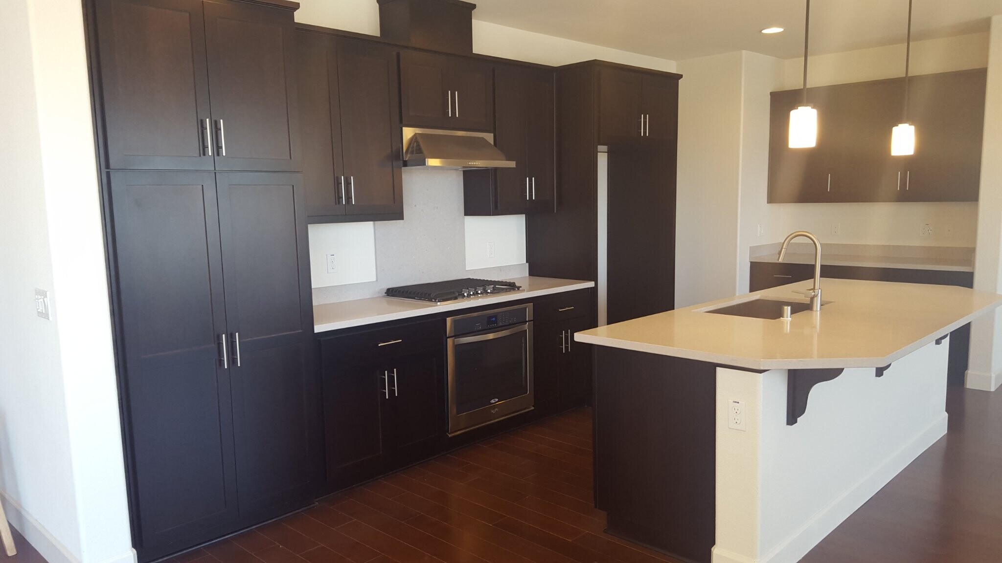Building Photo - 2256 W Cantara Dr
