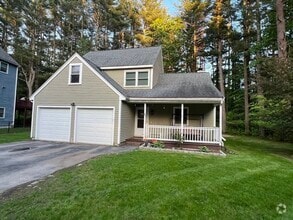 Building Photo - 45 Winterberry Way