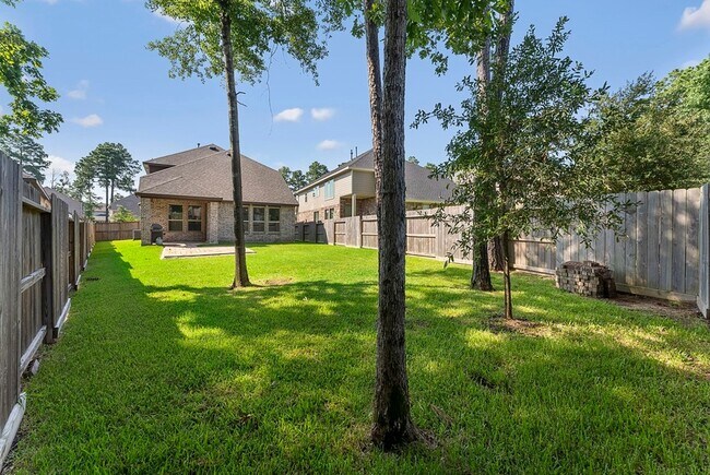 Building Photo - 421 Soapberry Tree Ct