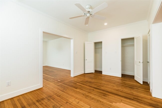 Building Photo - 2516 Avenue K