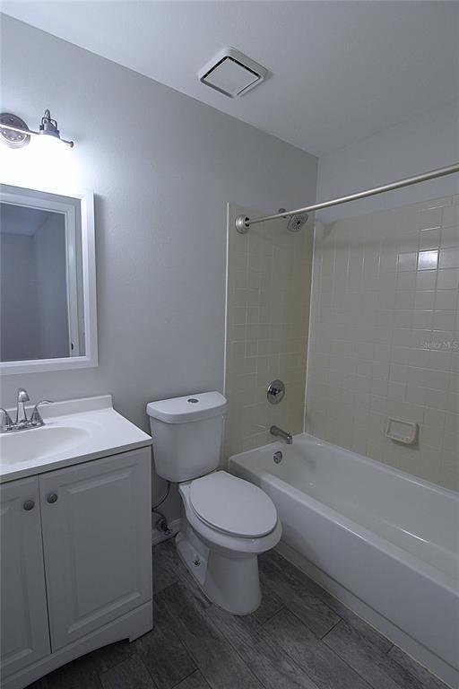 Building Photo - 6337 Gateway Ave