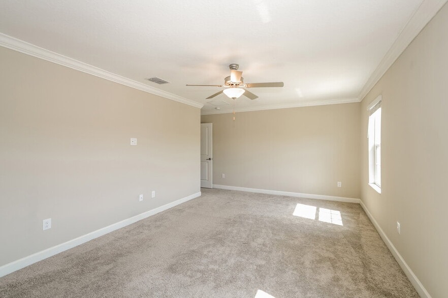Building Photo - 2123 Cerulean Sky Dr