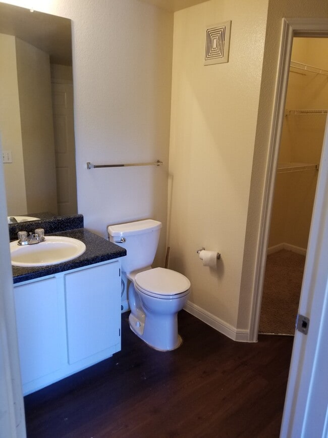 Bathroom - 2320 Gracy Farms Ln