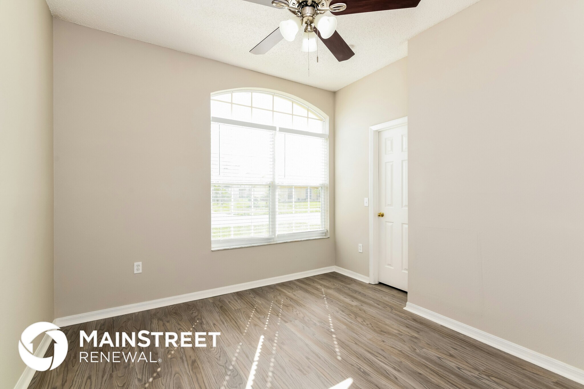 Building Photo - 196 Aurelia Ct