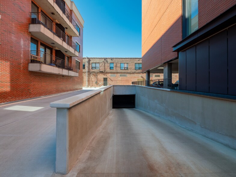 Building Photo - 32-86-86 41st St