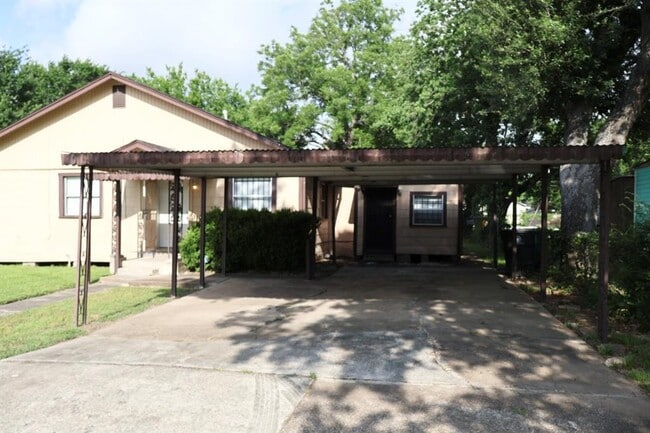 Building Photo - 4609 Dabney St