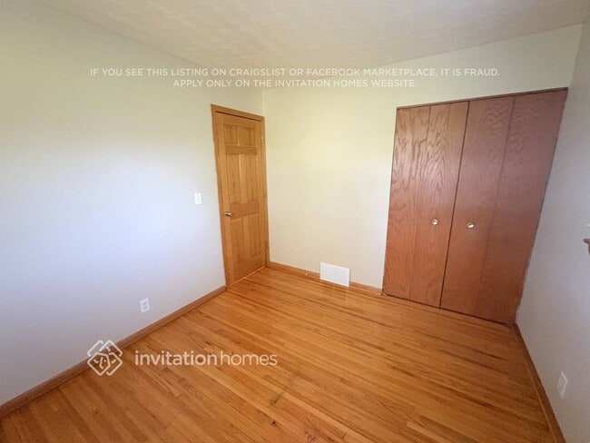Building Photo - 4616 Rhode Island Ave N