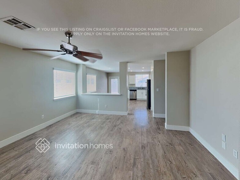 Building Photo - 885 Angelus Oaks Dr