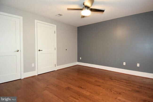 Building Photo - 2100 11th St NW