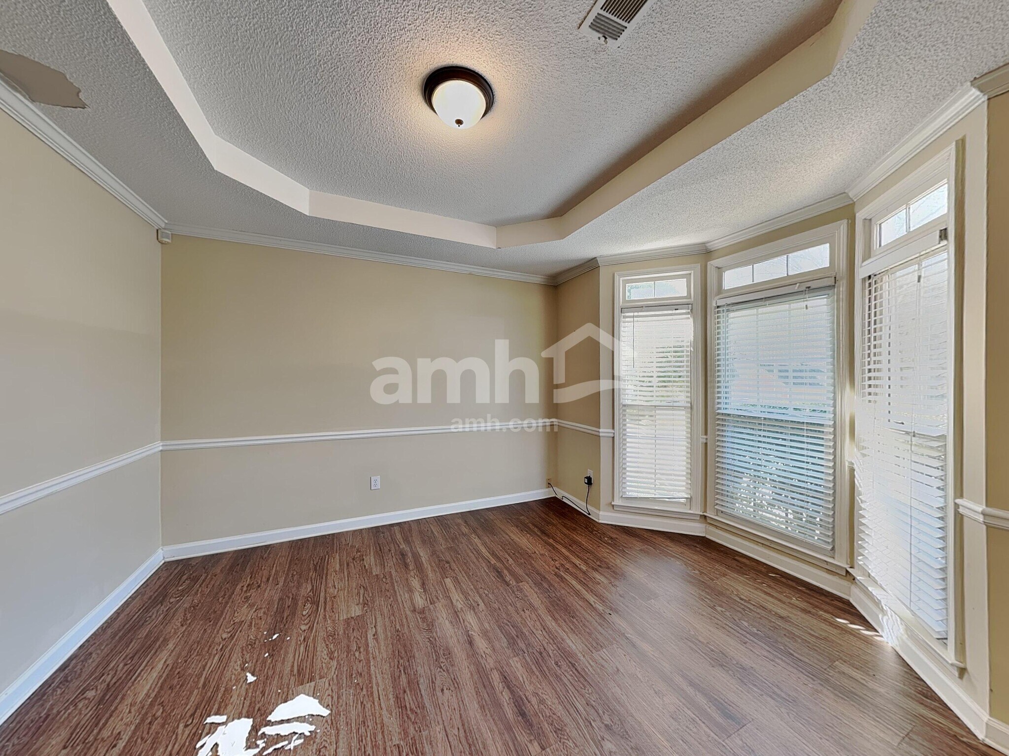 Building Photo - 1501 Jade Cove Dr