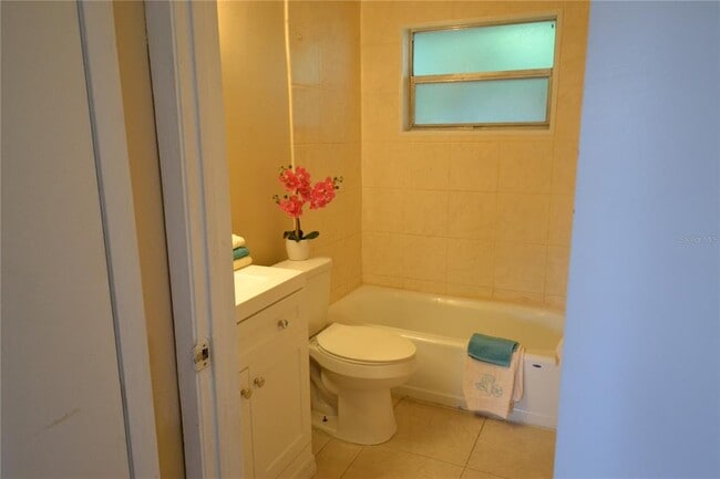 Building Photo - 2143 Chatlin Rd