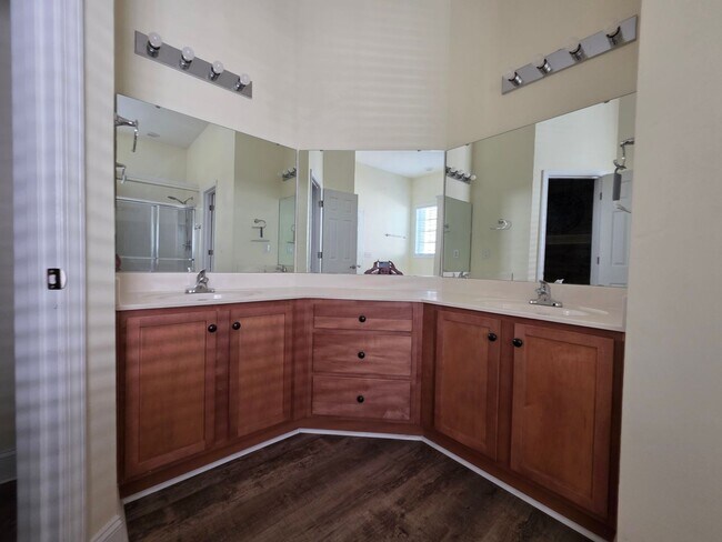 Building Photo - 177 Mill House Ln