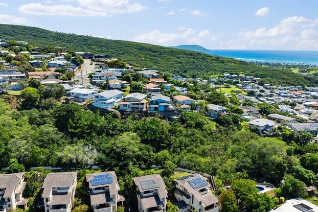 Building Photo - Ocean & Diamond Head Views – Kahala Gem
