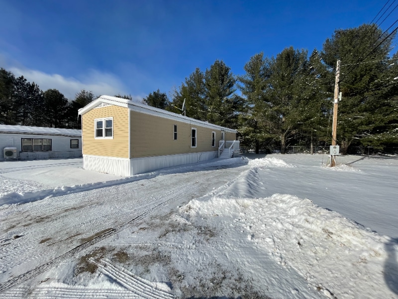 Building Photo - 120 1st St