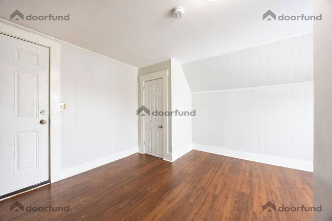 Building Photo - 123 Union Ave