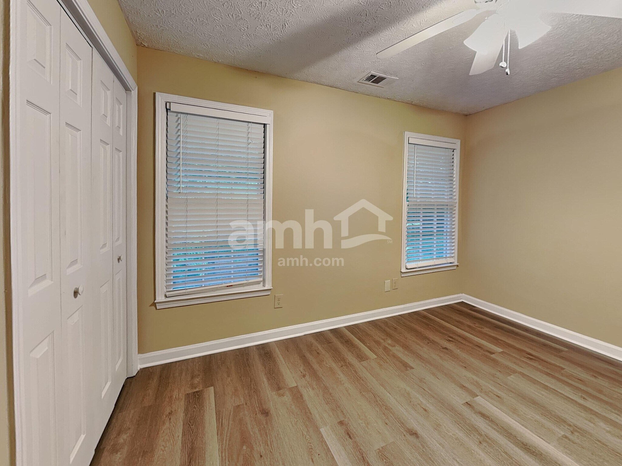 Building Photo - 4929 Harrington Pl