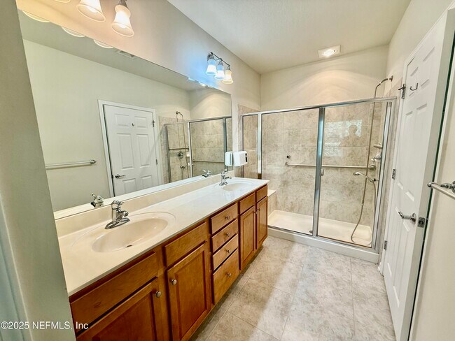 Building Photo - 8531 Little Swift Cir
