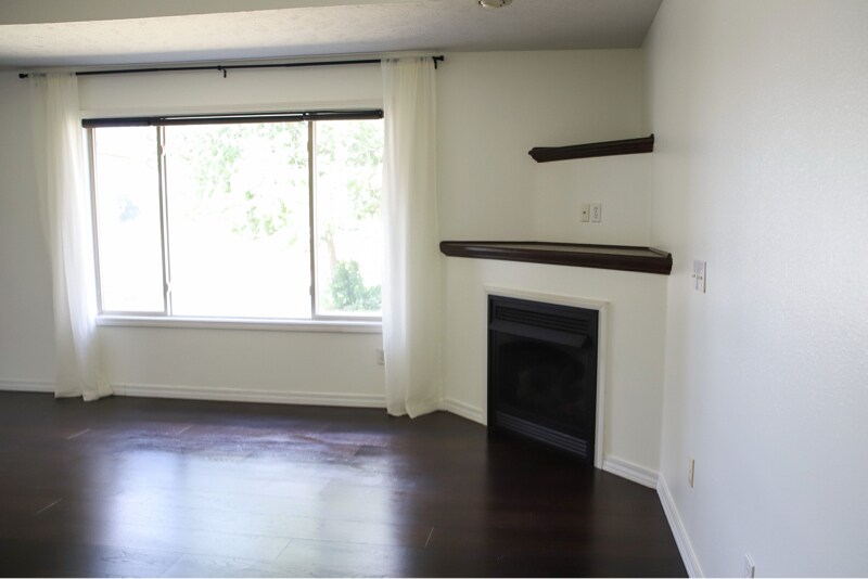 Building Photo - 108 Deer Run