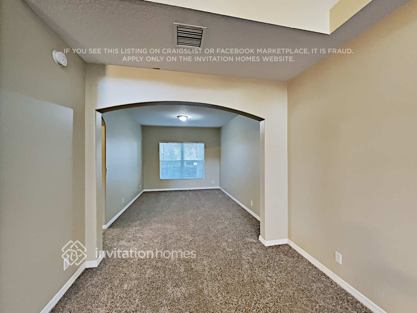 Building Photo - 3811 Jasmine Ln