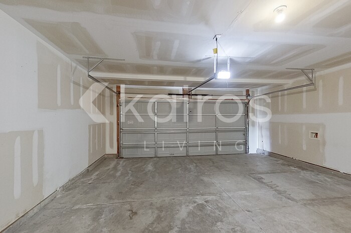 Building Photo - 138 Amber Mill Cir