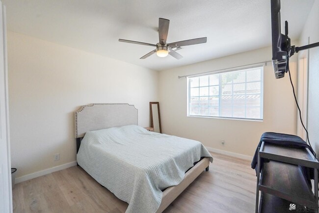 Building Photo - 2146 S 47th Ave