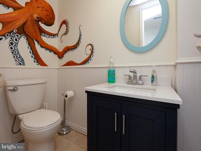 Building Photo - 121 E Sand Dune Ln