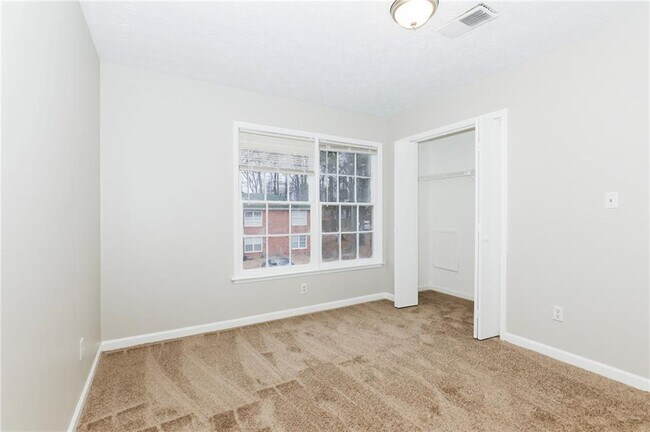 Building Photo - 6682 Chupp Rd