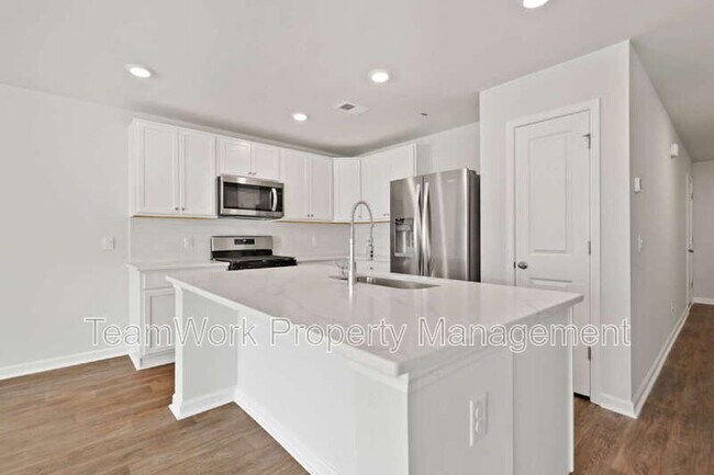 Building Photo - 124 Orchid Bloom Cir