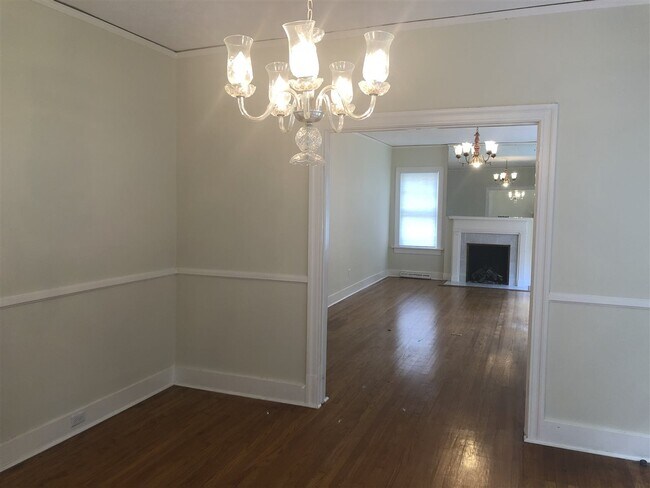 Building Photo - 1319 Peachtree St