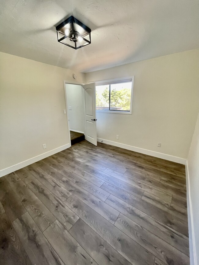 Building Photo - 13232 Rocky Ln