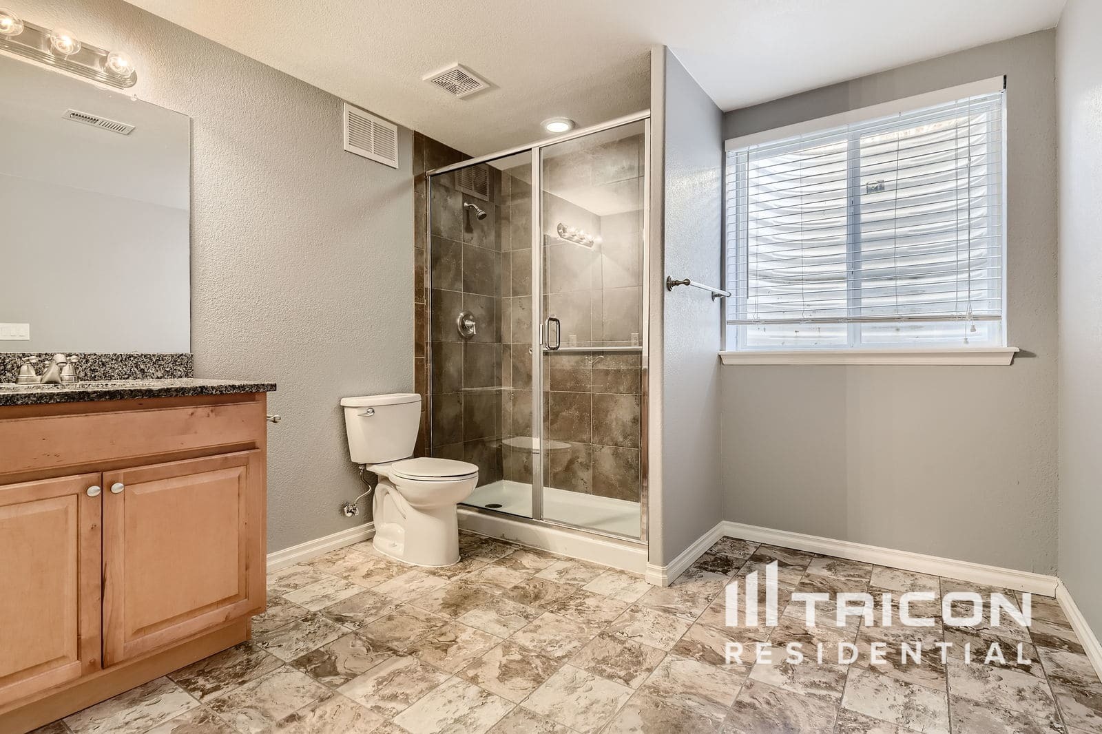 Building Photo - 4775 Sedona Cir