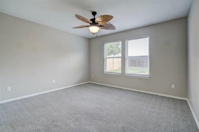 Building Photo - 10425 Aberdeen Dr