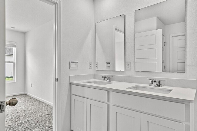 Building Photo - 863 Grand Reserve Dr