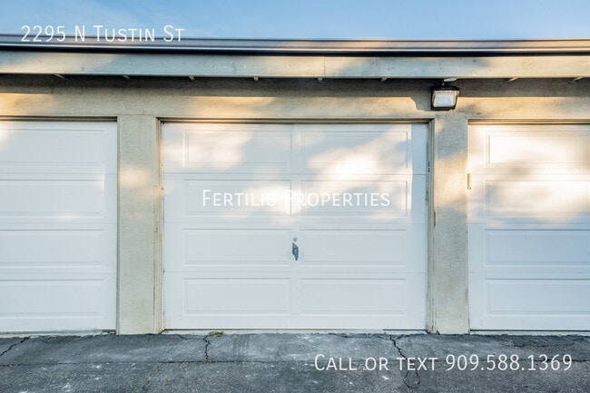 Building Photo - 2295 N Tustin St