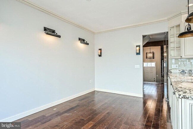 Building Photo - 44171 Paget Terrace