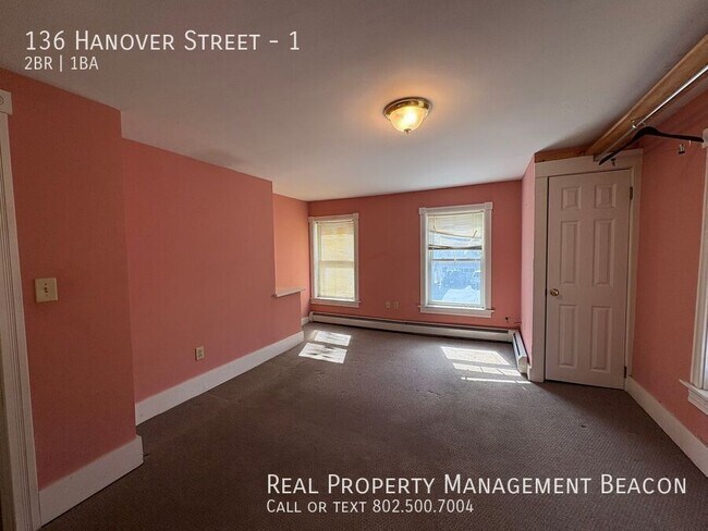 Building Photo - 136 Hanover St