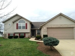 Building Photo - 11 Field Crest Dr