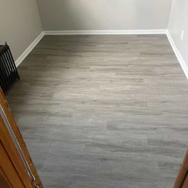 Building Photo - 3233 W 50th St