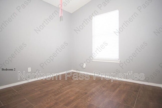 Building Photo - 3717 Tierra Zafiro Dr