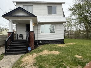 Building Photo - 7450 Chalfonte St