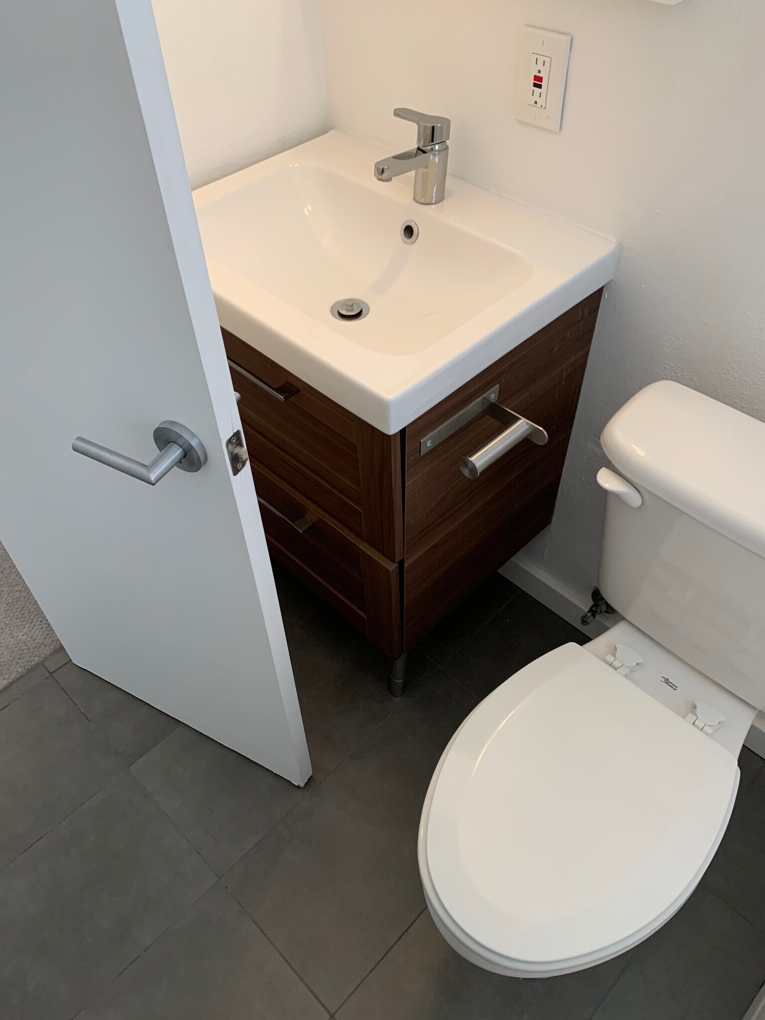 Building Photo - 746 W Turney Ave, Apt 8