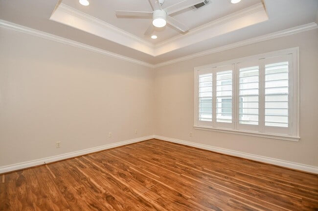 Building Photo - 7626 E Jordan Cove