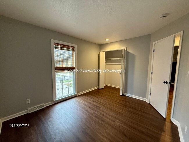 Building Photo - Amazing 3 Bedroom Home!