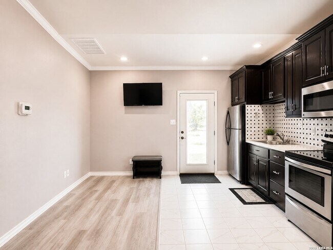 Building Photo - 14630 Santa Gertrudis St