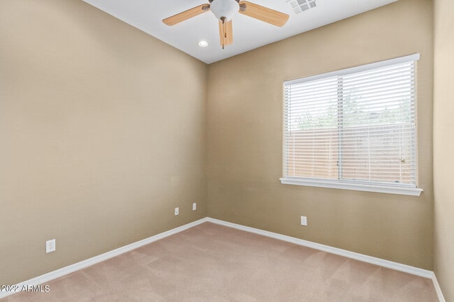 Building Photo - 13582 S 184th Ave