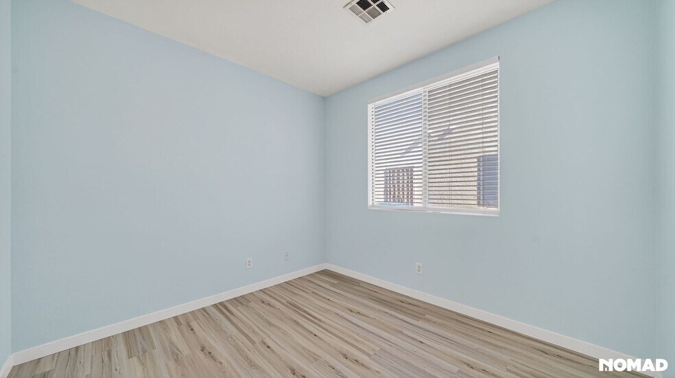 Building Photo - 1903 Giant Pine Ave