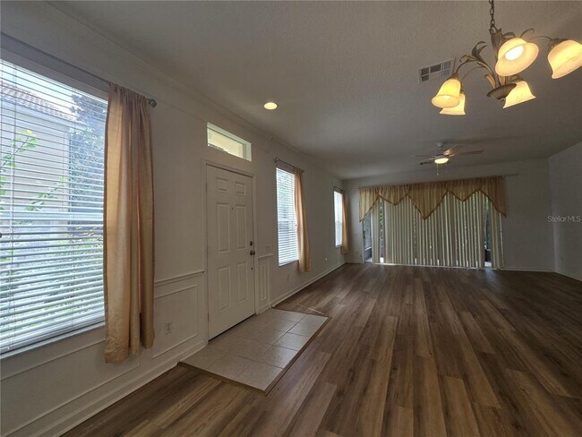 Building Photo - 3542 Shallot Dr