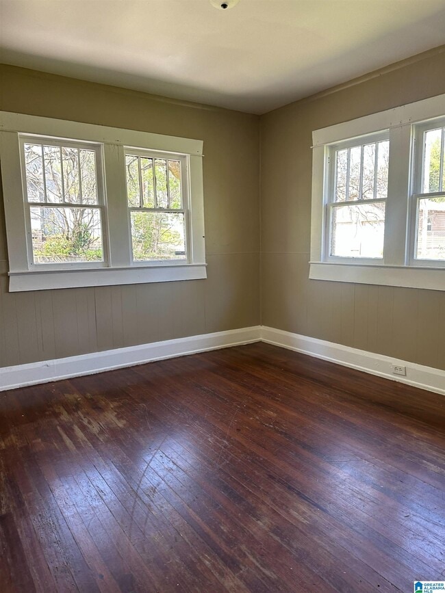 Building Photo - 3012 Anniston Ave