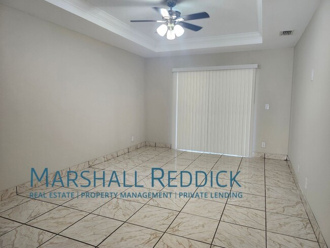 Building Photo - Single Family Home in Cape Coral - 4 Bedro...